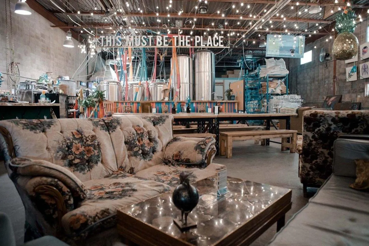 Craftsman'S Loft - Heritage Charm - Ac - 5 Min Dt YYC Canada