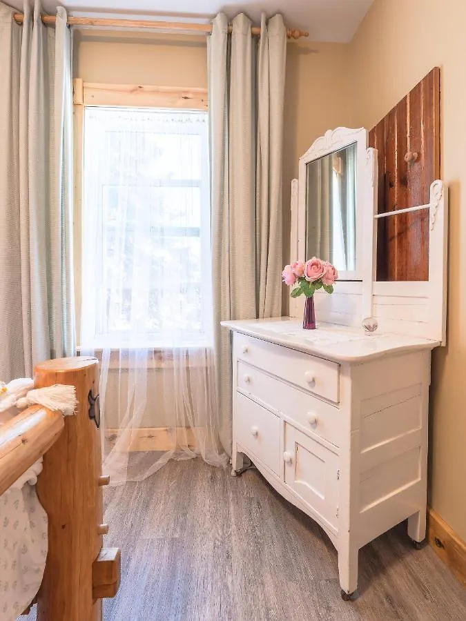 Craftsman'S Loft - Heritage Charm - Ac - 5 Min Dt Calgary